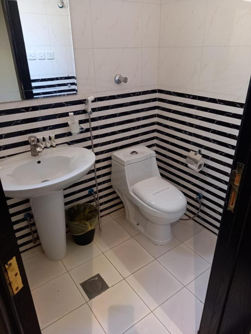 Hotel Talin Ghernatah Riyadh
